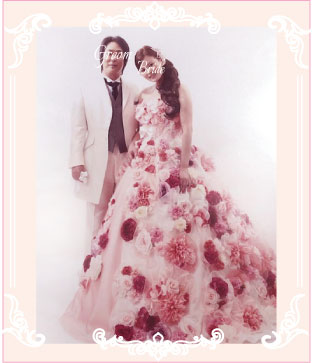 結婚写真の前撮り撮影でお花ドレスを着てフォトプランしました