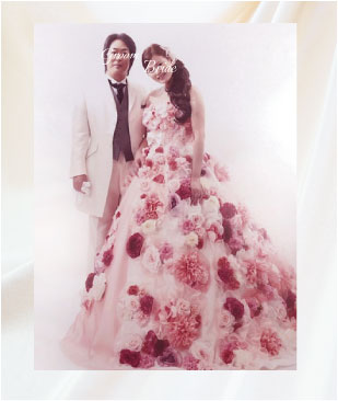 結婚写真のフォトプラン。お花ドレスで前撮りしました